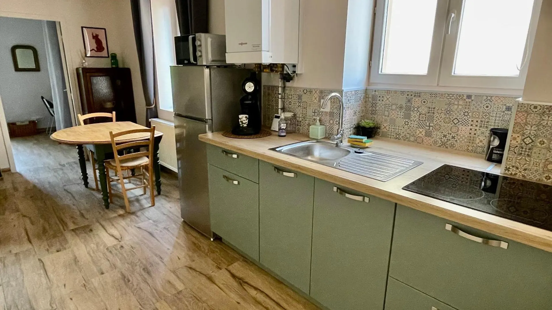 Le Victor Hugo - Fontaines-Sur-Saone Apartment