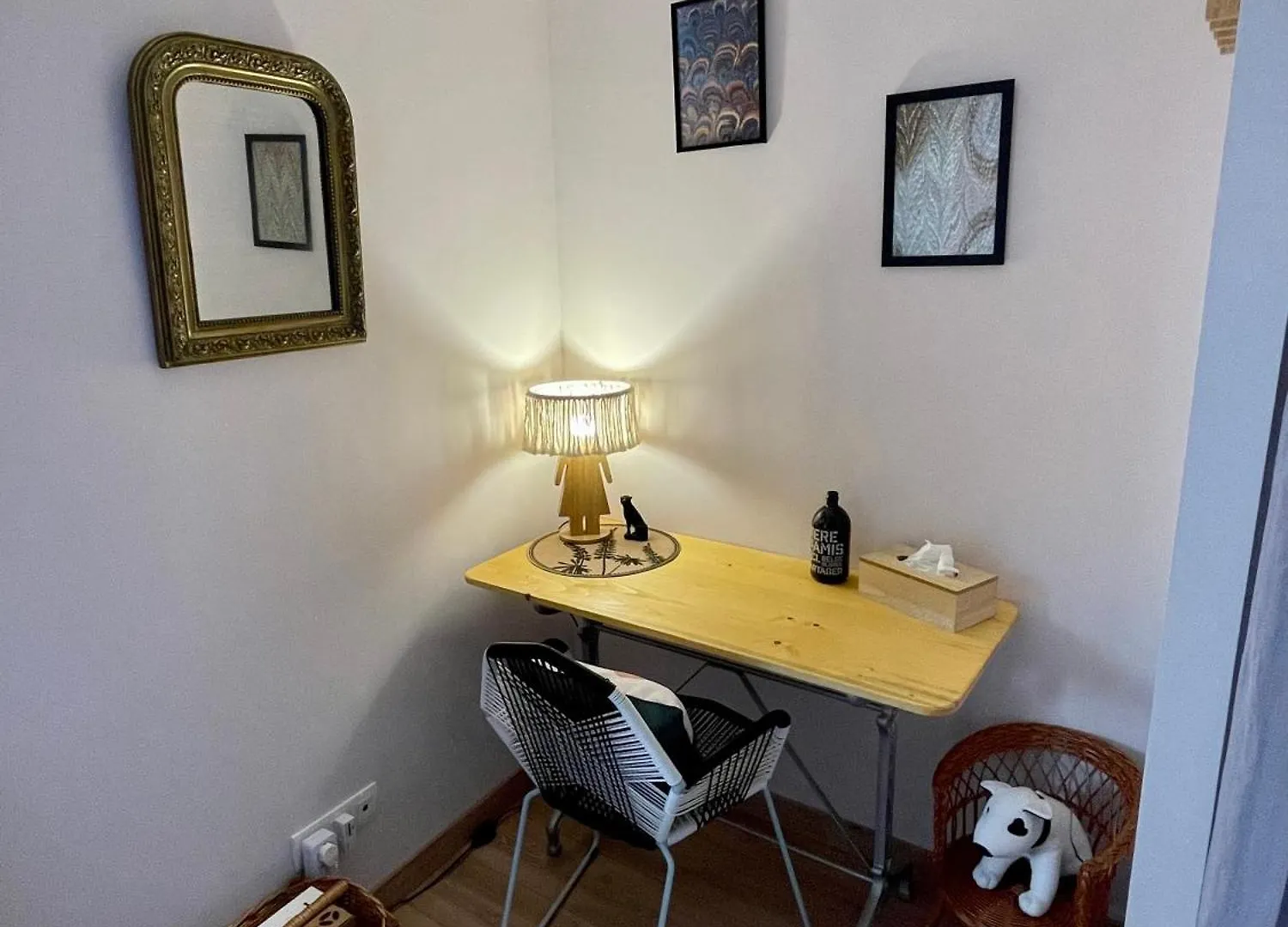 Le Victor Hugo - Fontaines-Sur-Saone Apartment